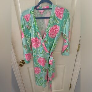 EUC Medium Lilly Dress